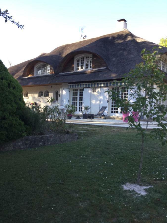 La Belle Chaumiere Bed and Breakfast Bretagne-de-Marsan Buitenkant foto